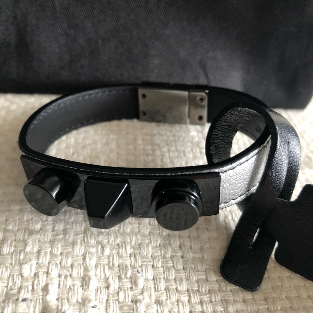 Saint Laurent 3Clous Bracelet Leather/Black Studs
